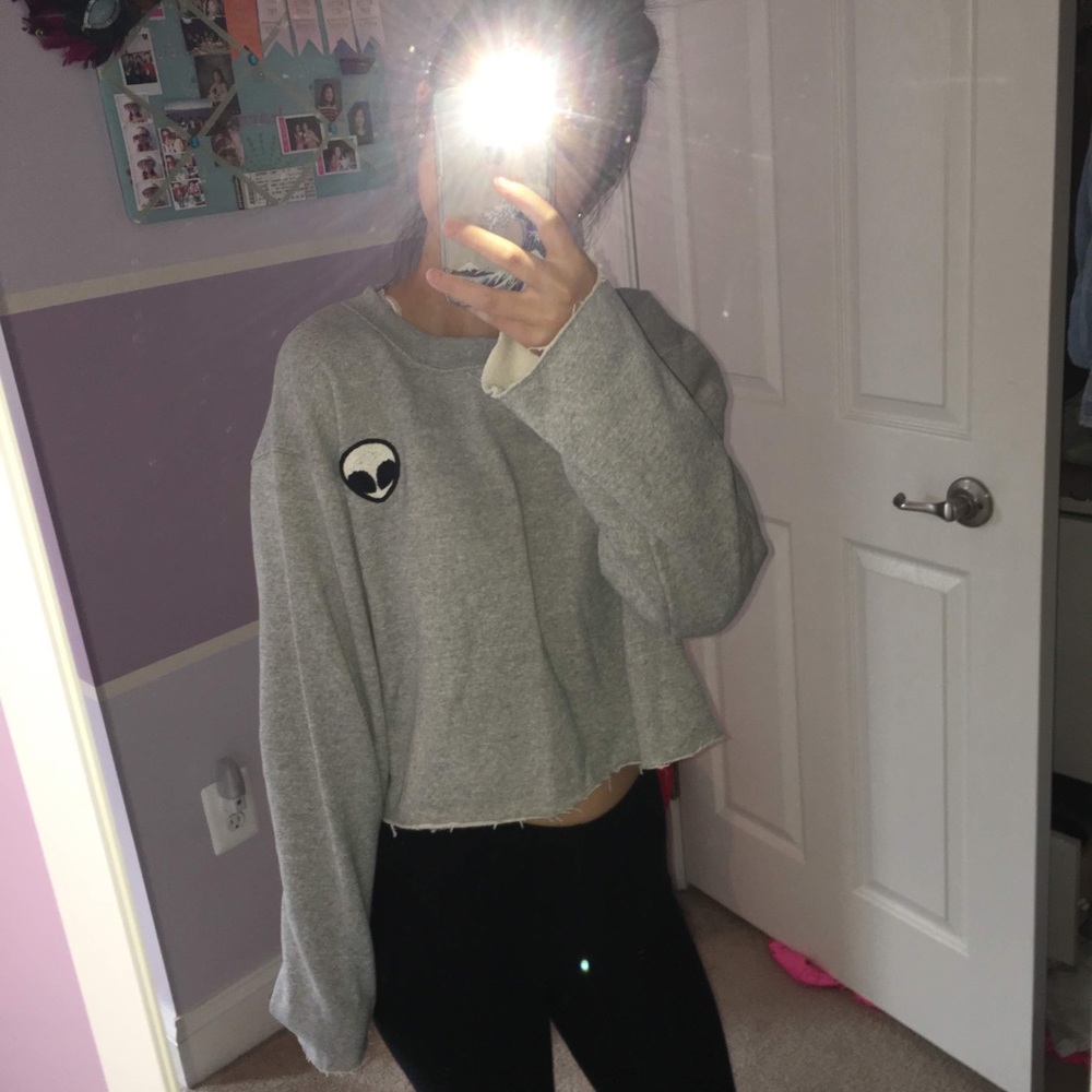 alien sweatshirt